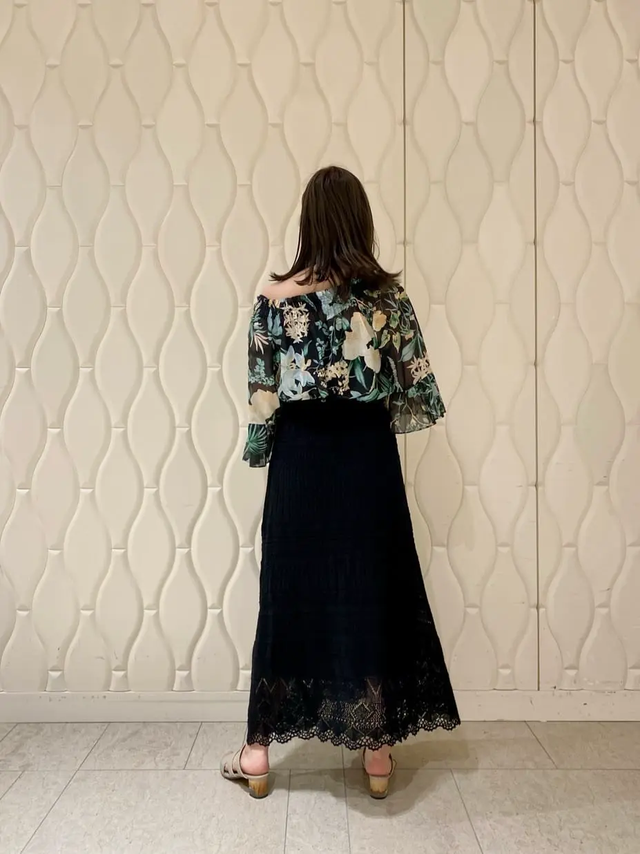 GRACE CONTINENTAL miyata コーディネート画像