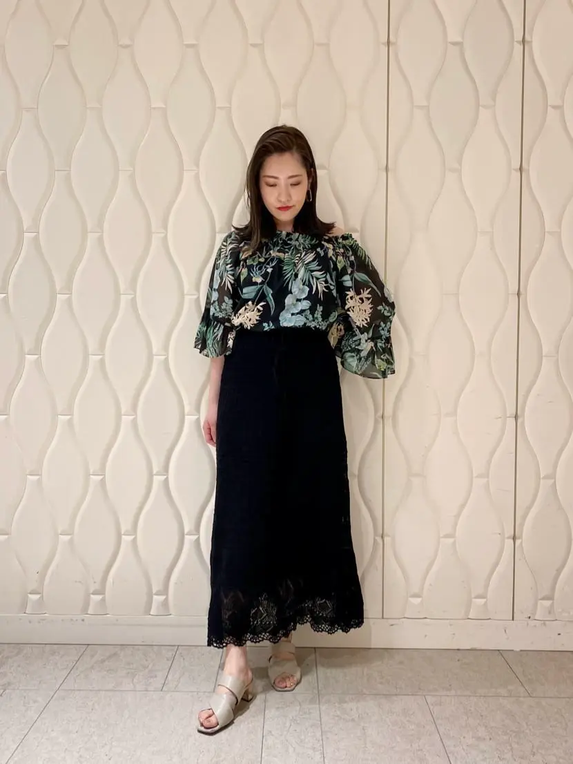 GRACE CONTINENTAL miyata コーディネート画像