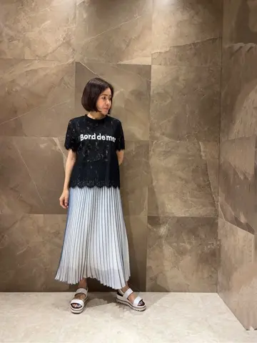 GRACE CONTINENTAL 穐山　香織 コーディネート画像