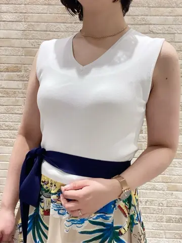 GRACE CONTINENTAL MOMOKO コーディネート画像