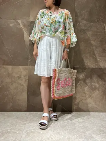 GRACE CONTINENTAL 穐山　香織 コーディネート画像