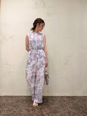 GRACE CONTINENTAL A.Kameyama コーディネート画像