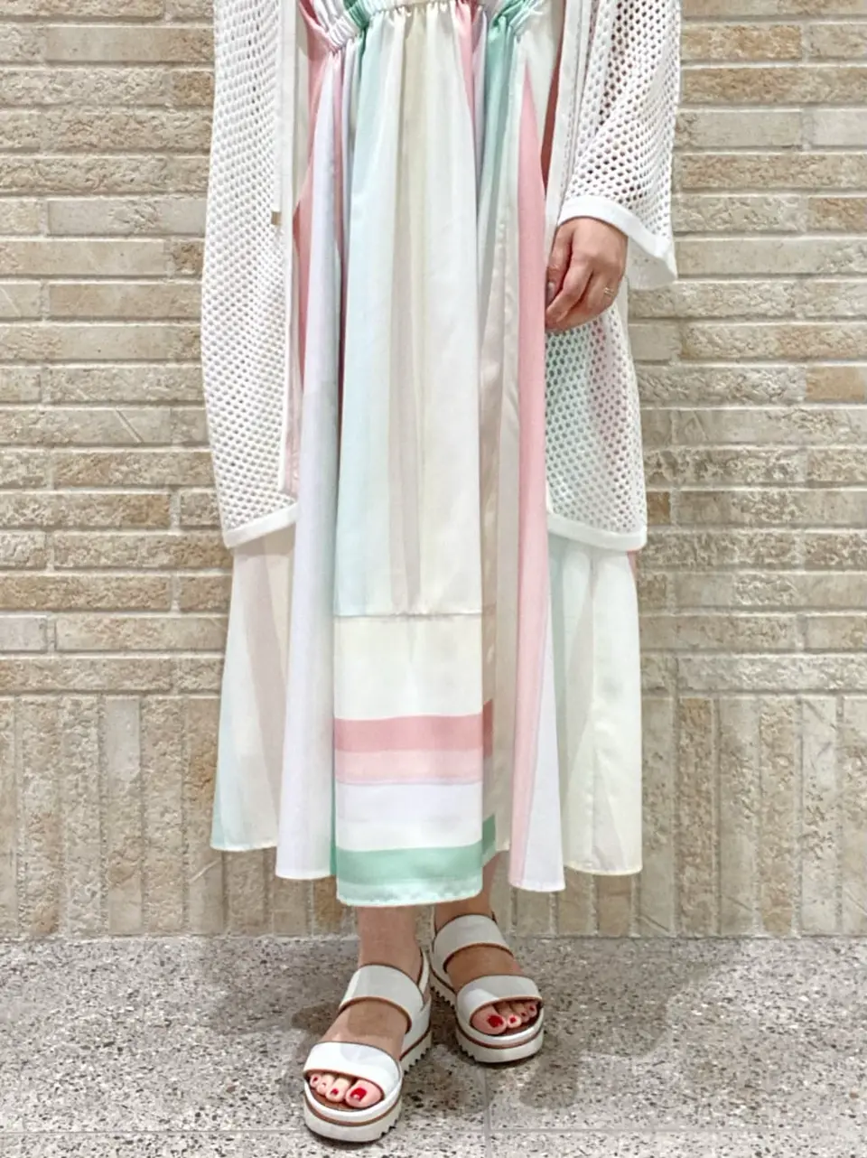 GRACE CONTINENTAL MOMOKO コーディネート画像