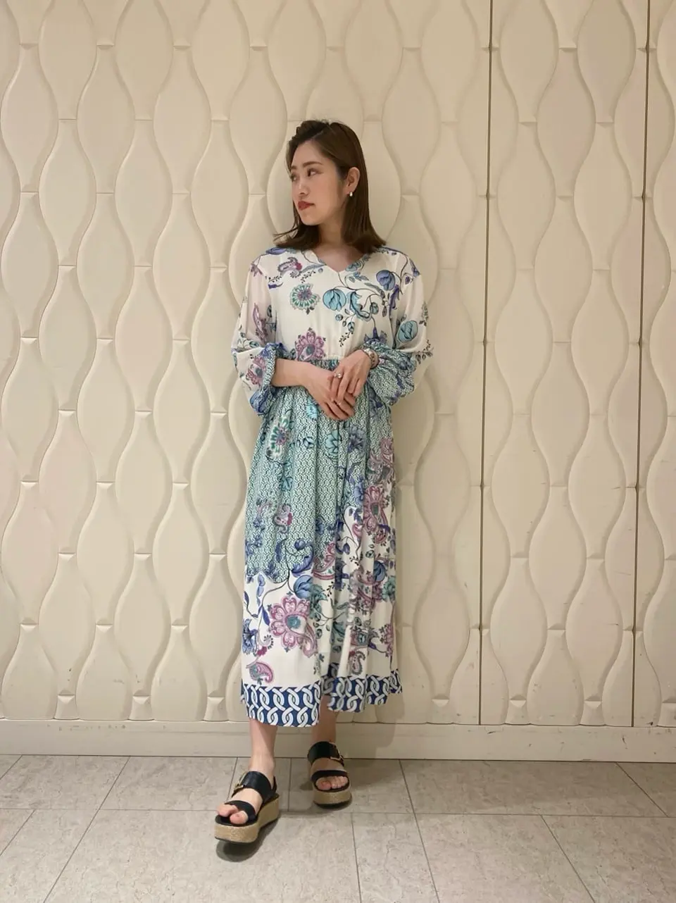 GRACE CONTINENTAL miyata コーディネート画像