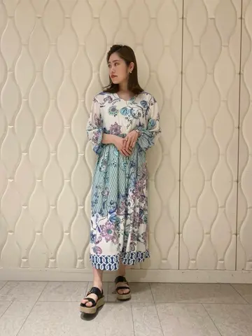 GRACE CONTINENTAL miyata コーディネート画像