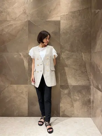 GRACE CONTINENTAL 穐山　香織 コーディネート画像