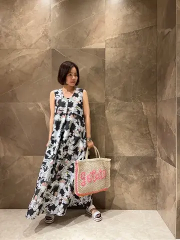 GRACE CONTINENTAL 穐山　香織 コーディネート画像