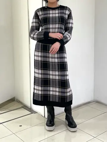 GRACE CONTINENTAL yoshi コーディネート画像