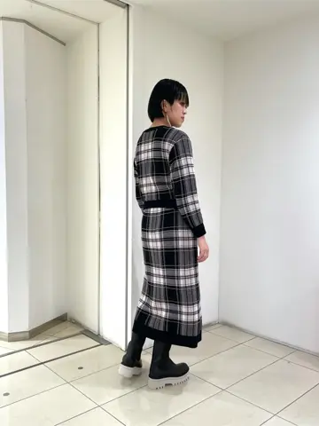 GRACE CONTINENTAL yoshi コーディネート画像