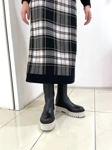 GRACE CONTINENTAL yoshi コーディネート画像