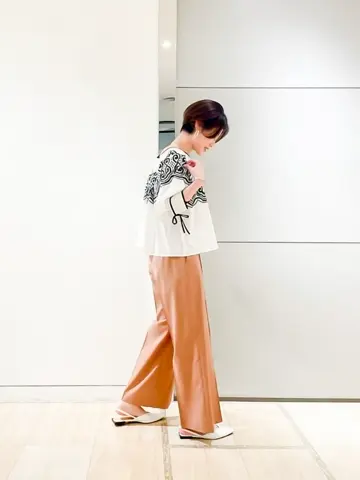 GRACE CONTINENTAL 今野　志保 コーディネート画像