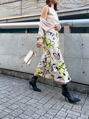 GRACE CONTINENTAL 古川温子 コーディネート画像