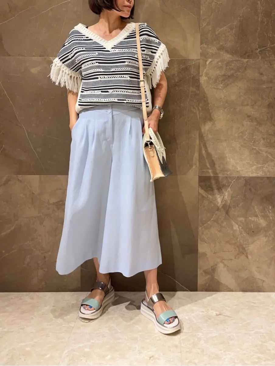 GRACE CONTINENTAL 穐山　香織 コーディネート画像