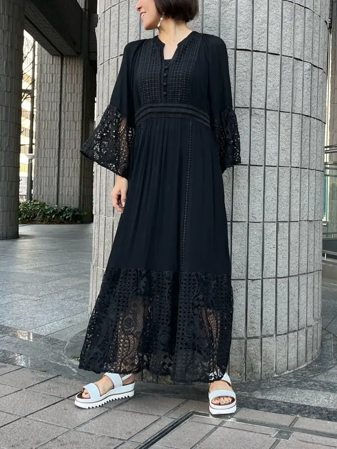 GRACE CONTINENTAL 穐山　香織 コーディネート画像