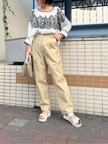 GRACE CONTINENTAL 穐山　香織 コーディネート画像