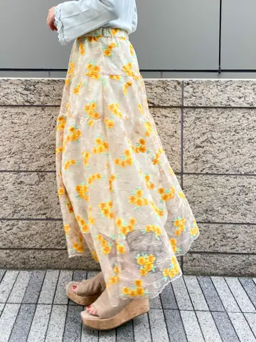 GRACE CONTINENTAL 古川温子 コーディネート画像