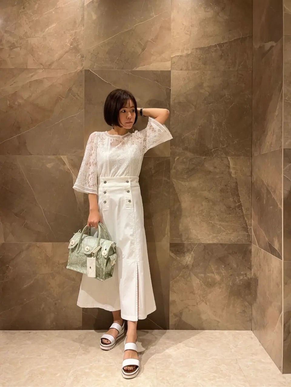 GRACE CONTINENTAL 穐山　香織 コーディネート画像