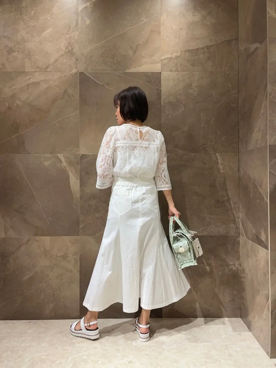 GRACE CONTINENTAL 穐山　香織 コーディネート画像