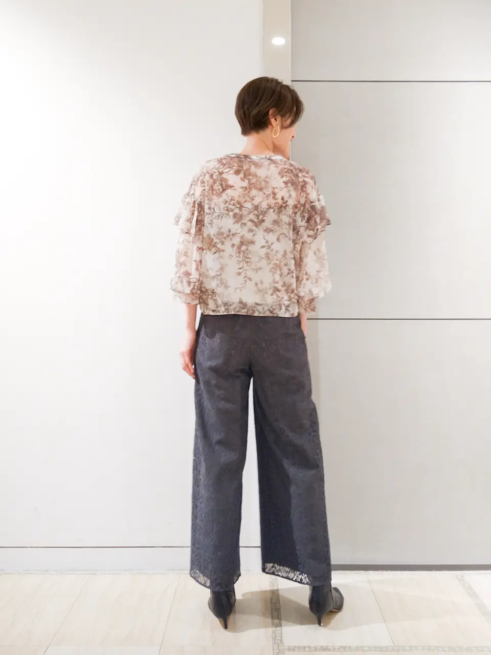 GRACE CONTINENTAL 今野　志保 コーディネート画像