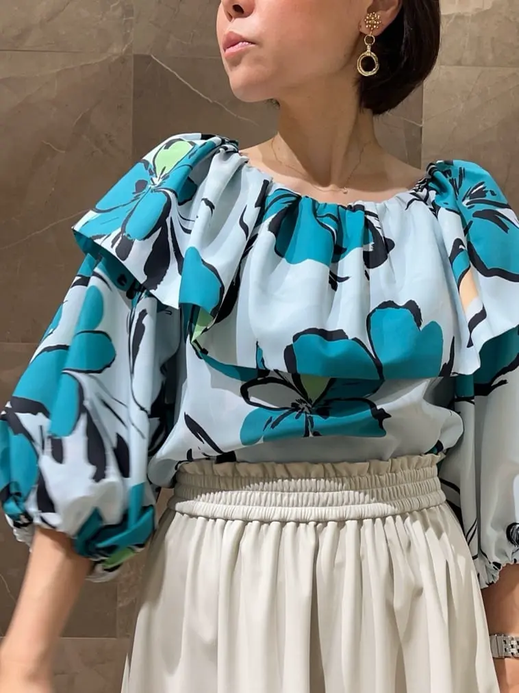 GRACE CONTINENTAL 穐山　香織 コーディネート画像