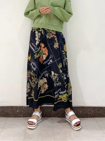 GRACE CONTINENTAL 古川温子 コーディネート画像