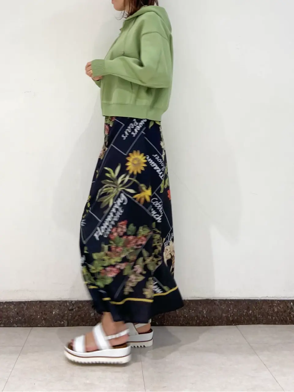 GRACE CONTINENTAL 古川温子 コーディネート画像