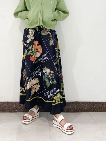 GRACE CONTINENTAL 古川温子 コーディネート画像