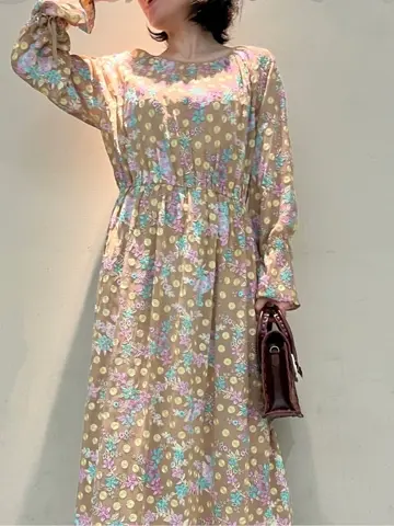 GRACE CONTINENTAL 穐山　香織 コーディネート画像