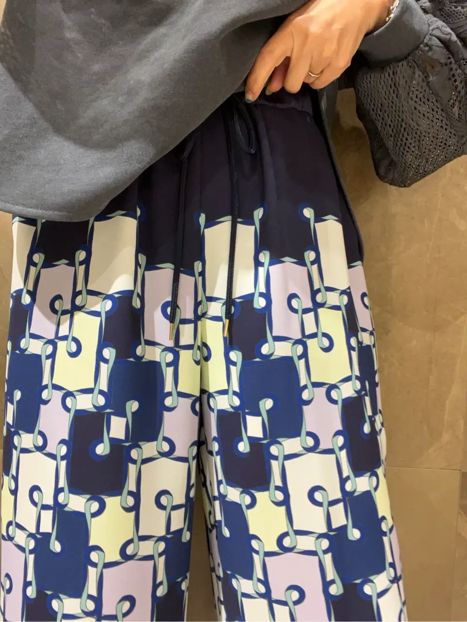 GRACE CONTINENTAL 穐山　香織 コーディネート画像