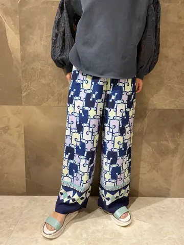 GRACE CONTINENTAL 穐山　香織 コーディネート画像