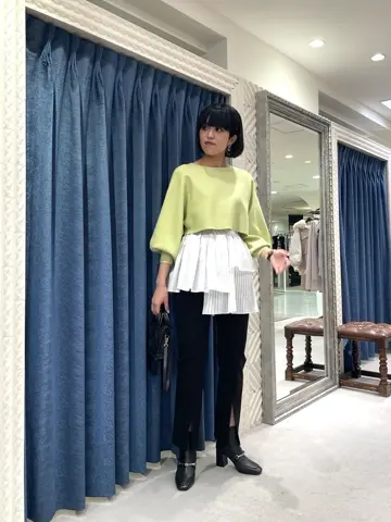 GRACE CONTINENTAL yoshi コーディネート画像