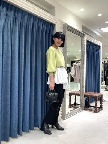 GRACE CONTINENTAL yoshi コーディネート画像