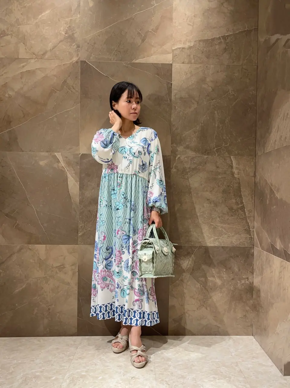 GRACE CONTINENTAL 穐山　香織 コーディネート画像