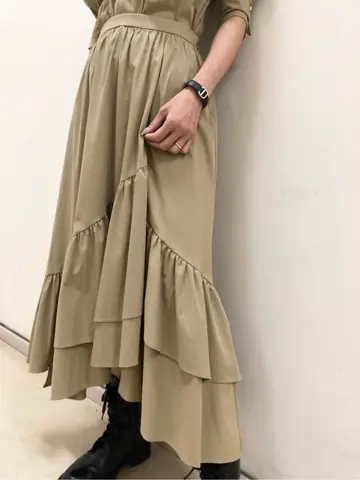 GRACE CONTINENTAL 亀田 未希 コーディネート画像