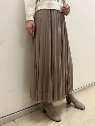 GRACE CONTINENTAL 亀田 未希 コーディネート画像