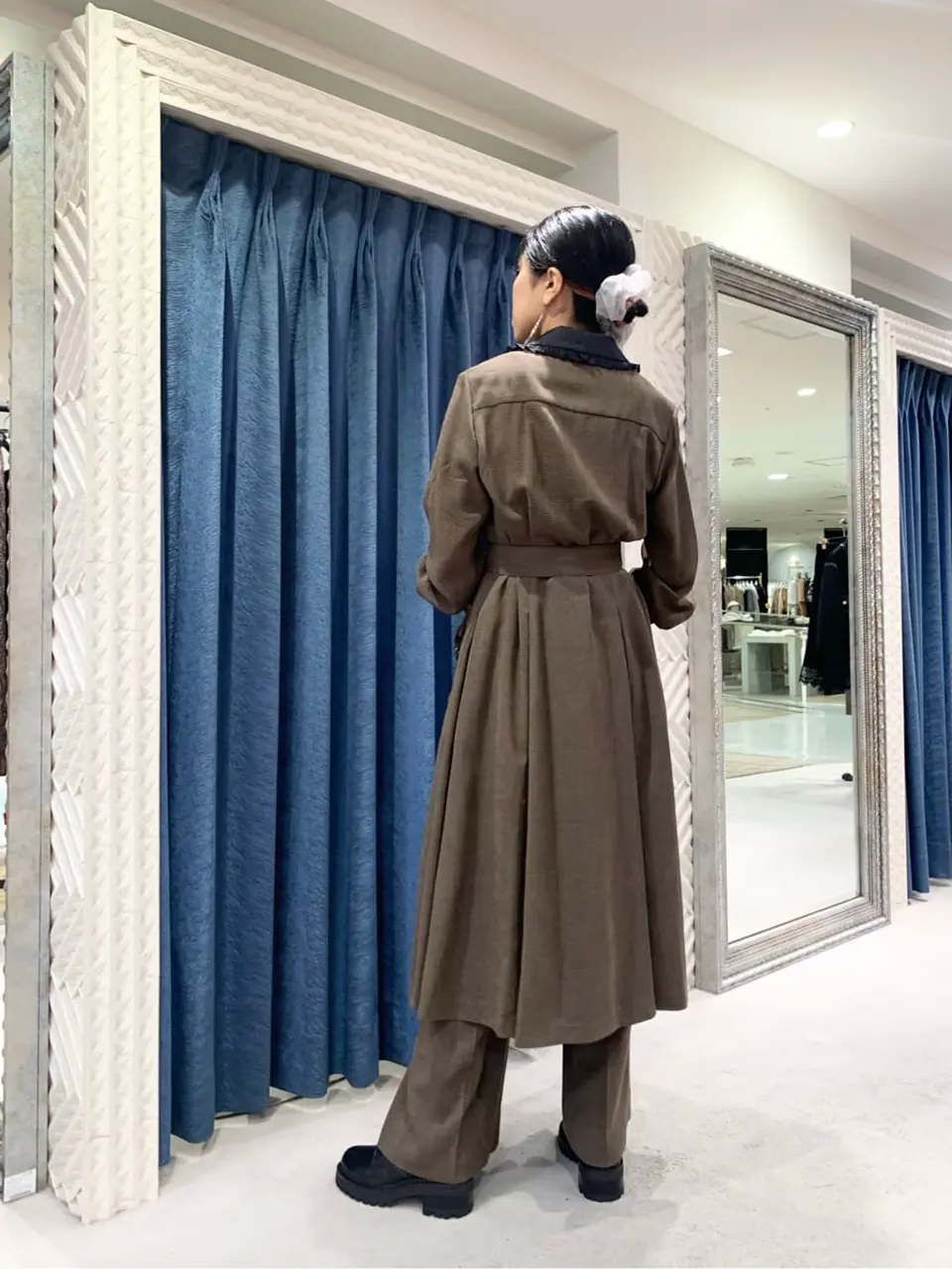 GRACE CONTINENTAL yoshi コーディネート画像