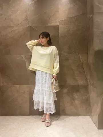 GRACE CONTINENTAL 穐山　香織 コーディネート画像