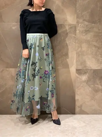 GRACE CONTINENTAL 穐山　香織 コーディネート画像