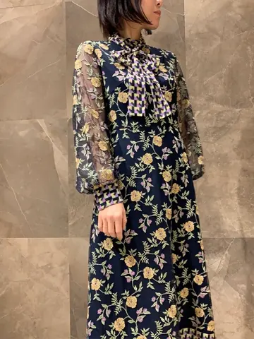 GRACE CONTINENTAL 穐山　香織 コーディネート画像