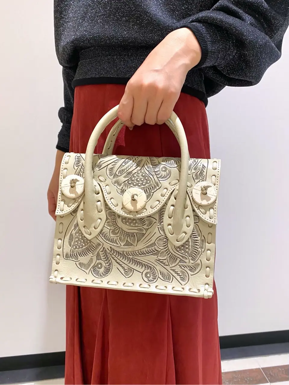 GRACE CONTINENTAL MORITA AI コーディネート画像