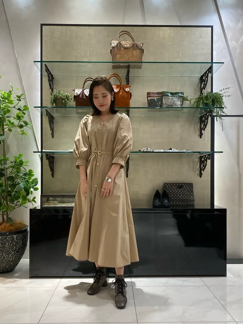 GRACE CONTINENTAL miyata コーディネート画像