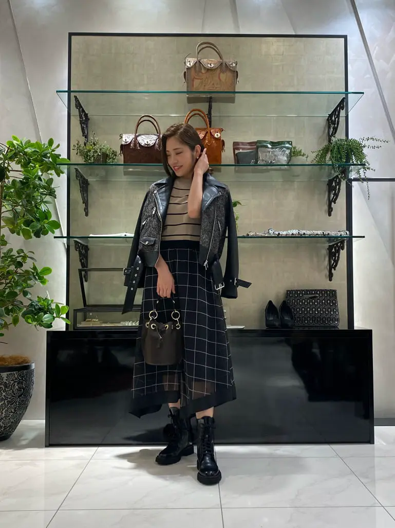 GRACE CONTINENTAL miyata コーディネート画像