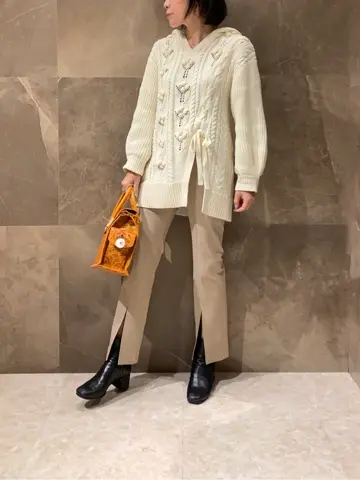 GRACE CONTINENTAL 穐山　香織 コーディネート画像