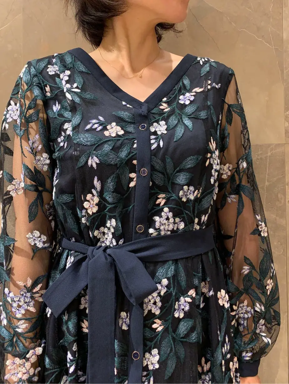 GRACE CONTINENTAL 穐山　香織 コーディネート画像