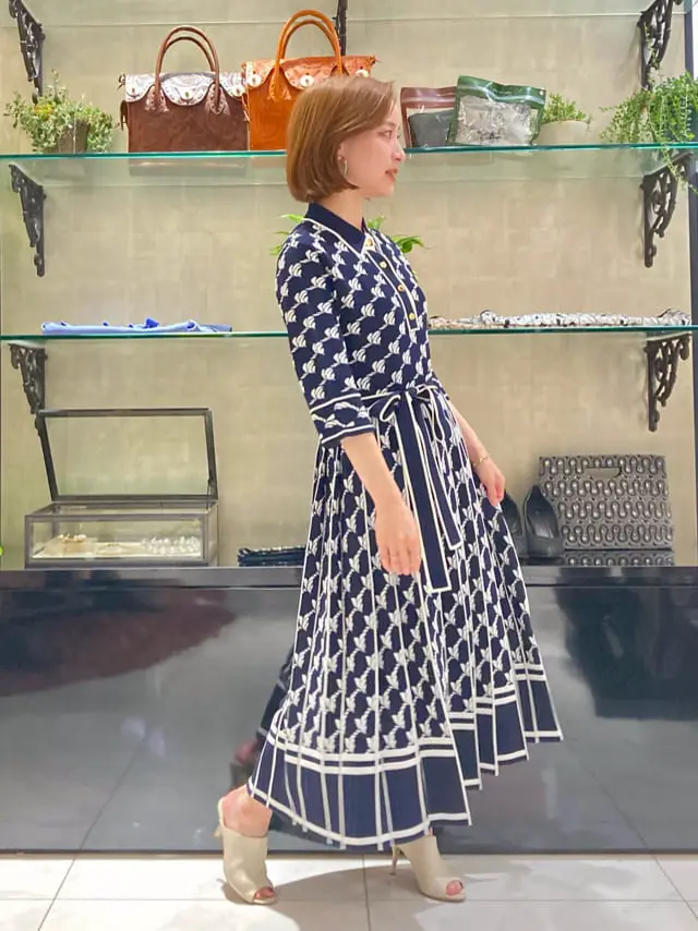 GRACE CONTINENTAL okunaka_desu コーディネート画像