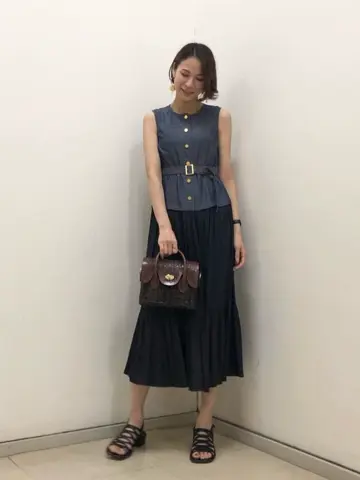 GRACE CONTINENTAL 亀田 未希 コーディネート画像