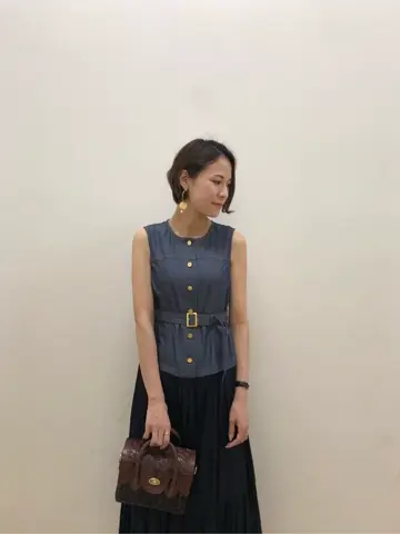 GRACE CONTINENTAL 亀田 未希 コーディネート画像