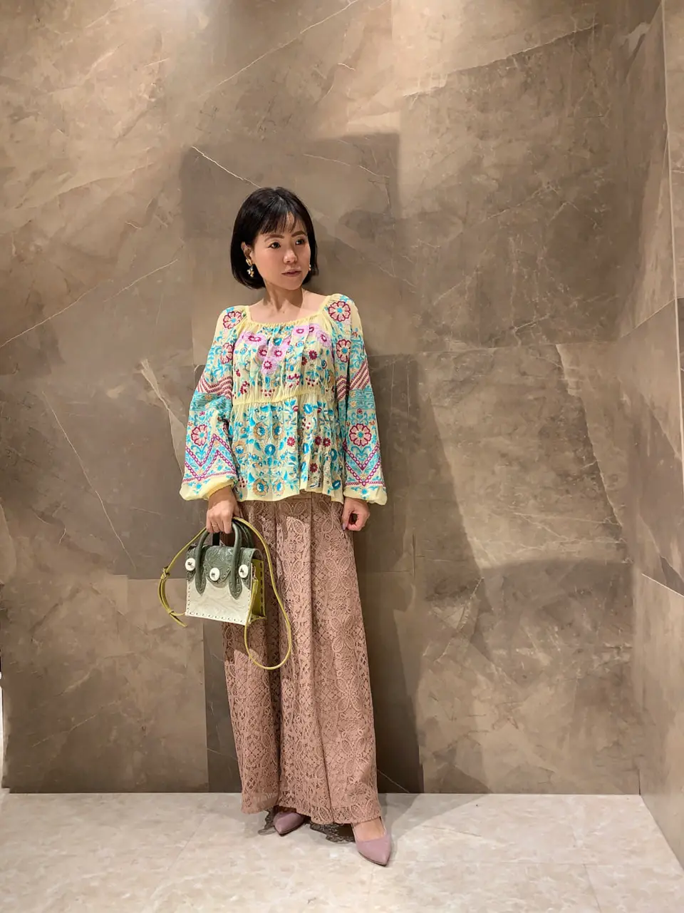 GRACE CONTINENTAL 穐山　香織 コーディネート画像