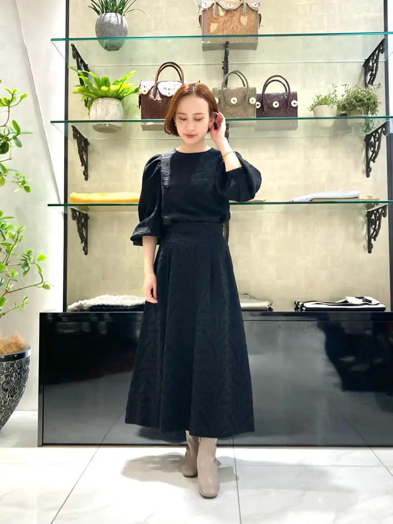 GRACE CONTINENTAL okunaka_desu コーディネート画像