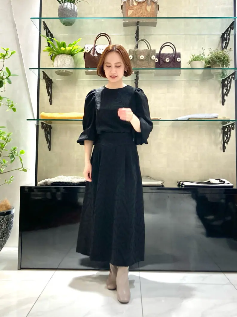 GRACE CONTINENTAL okunaka_desu コーディネート画像